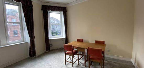 Flat to rent in Broughton Road, Edinburgh EH7