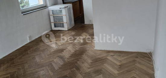 Pronájem bytu 2+1 49 m², Friedova, Pelhřimov