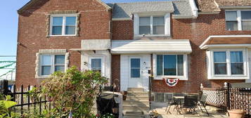 3558 Meridian St, Philadelphia, PA 19136