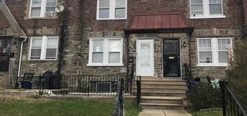 423 Alcott St, Philadelphia, PA 19120