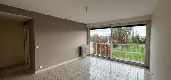 Location appartement 3 pièces 61 m²