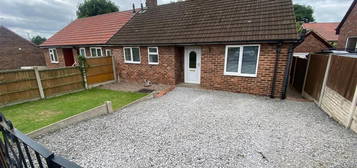 Bungalow to rent in Calf Croft, Whitwell, Worksop S80