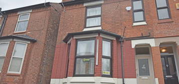 7 bedroom terraced house