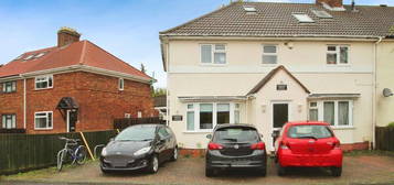 3 bedroom end of terrace house