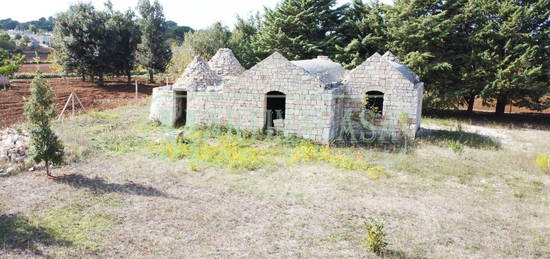 Trullo via Ostuni, Martina Franca