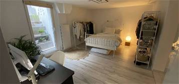 Erstbezug nach Sanierung mit EBK: stilvolle 2,5-Zimmer-Wohnung in Bonn
