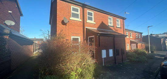 2 bedroom terraced house