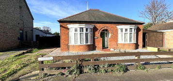 2 bedroom detached bungalow