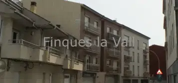 D&#xFA;plex en Els Hostalets de Baleny&#xE0;