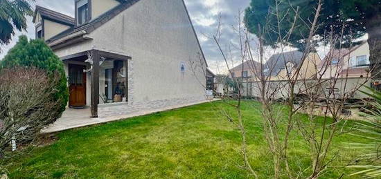 Maison  à vendre, 7 pièces, 5 chambres, 115 m²