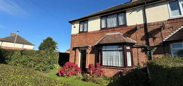 3 bed semi-detached house for sale