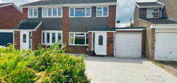 3 bedroom semi-detached house for sale