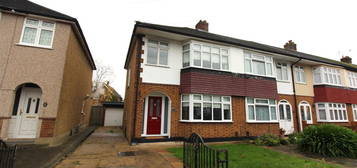 Semi-detached house to rent in Rosedale Road, Romford RM1