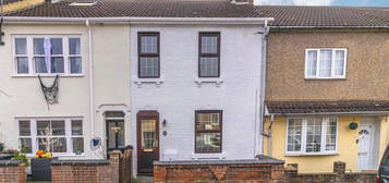 3 bed terraced house to rent