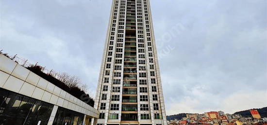 MASLAK MY HOME YÜKSEK KAT HAVUZ MANZARALI 3+1 DAİRE