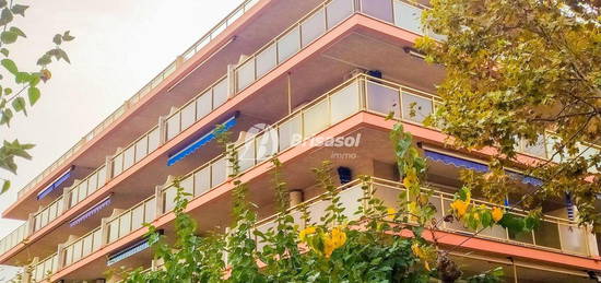 Apartamento en venta en Pere III el Gran, Platja de Llevant