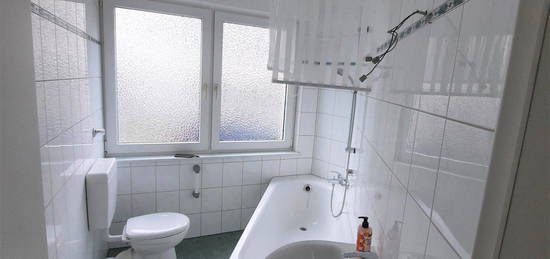 Singlewohnung E Holsterhausen von Privat renoviert