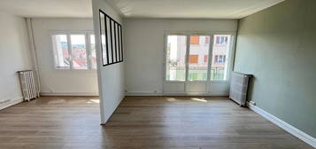 Appartement  à vendre, 4 pièces, 2 chambres, 72 m²