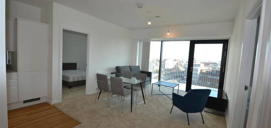 Flat to rent in Ilford Hill, Ilford IG1