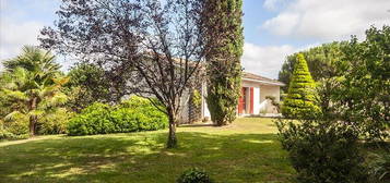 Maison  à vendre, 7 pièces, 4 chambres, 167 m²