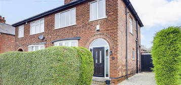 3 bed semi-detached house for sale