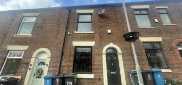 2 bedroom terraced house