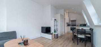 Flat to rent in 3, Crossford Street, London SW9