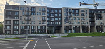 37, boulevard Brunswick, apt. 312
Dollard-des-Ormeaux