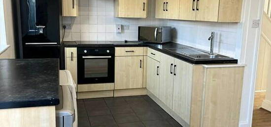 3 bedroom terraced house