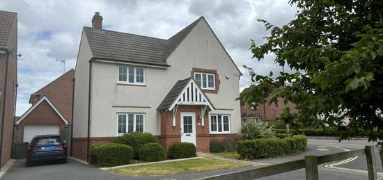 4 bedroom detached house