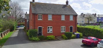 2 bedroom semi-detached house