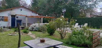 Casa 2 Dormitorios Con Amplio Parque Y Pileta