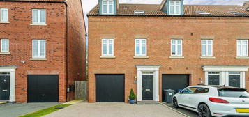 3 bed end terrace house for sale