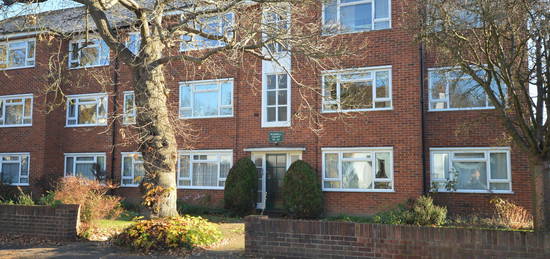 2 bed flat to rent