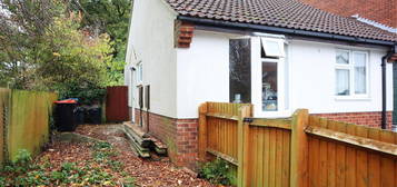 Bungalow for sale in Perracombe, Furzton, Milton Keynes, Buckinghamshire MK4