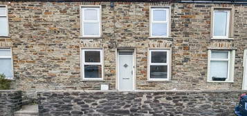 2 bedroom terraced house