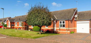 2 bedroom semi-detached bungalow for sale