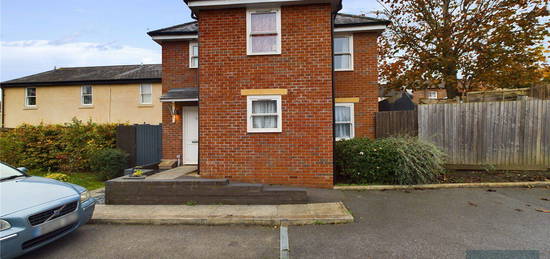 2 bed detached house for sale