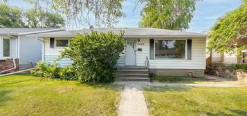 5413 N 47th St, Lloydminster, AB T9V 0G7