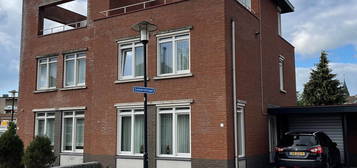 Looierstraat 3