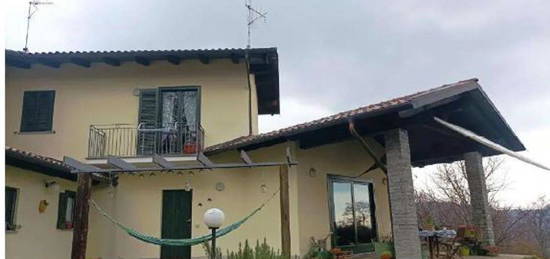 Villetta a schiera all'asta in via Copasso, 49