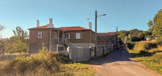 Chalet en calle Corpiño en Lalín