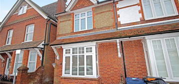 Semi-detached house to rent in Victoria Road, Cranleigh GU6