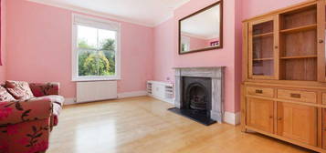 Maisonette for sale in Mercers Road, London N19