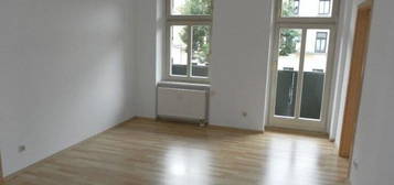 ATTRAKTIVE WOHNUNG MIT WEST-BALKON SUCHT NETTEN MIETER!!!