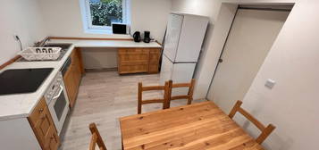 Haus zur Miete, 3,5 Zimmer, 2 Küchen, 2 Bäder