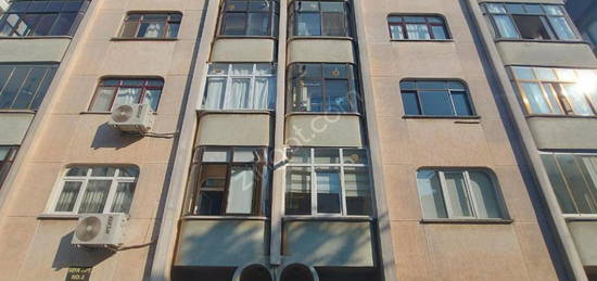 Kkyal Mahallesi Yal Mahallesi Orhan Sokak'ta 2+1 120 m2  kiralk daire