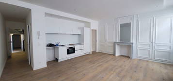 Appartement  à louer, 2 pièces, 1 chambre, 43 m²