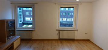 Sonnige 90 qm 4-Zimmer-Wohnung in Plauen