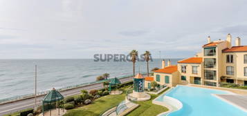 Apartamento T2 com vista mar na Parede em Cascais